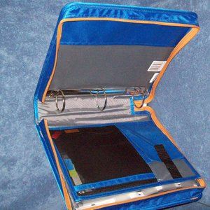 Five Star 2 Inch Zipper Binder, Expansion Panel, Durable, Cobalt Blue / Black